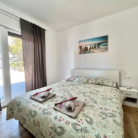 Apartman In 42942