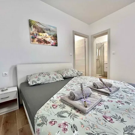 Apartman In 42942 Dramalj