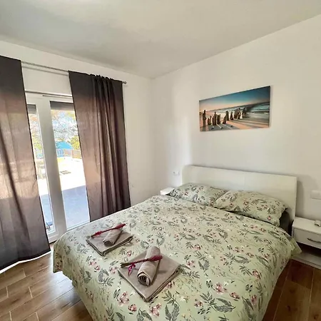 Apartman In 42942 Dramalj